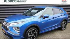 Lightning blue (blauw metallic) Gebruikt 2023 Mitsubishi Eclipse Cross SUV | € 31.395 (Eerlijke prijs)