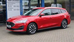 Rood Gebruikt 2024 Ford Focus Titanium Stationwagen | € 28.400 (Eerlijke prijs)