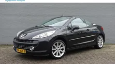 Zwart, metallic lak Gebruikt 2008 Peugeot 207 CC Roland Garros Cabriolet | € 3.950 (Eerlijke prijs)
