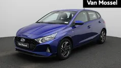 Blauw Gebruikt 2023 Hyundai i20 Hatchback | € 17.900 (Eerlijke prijs)