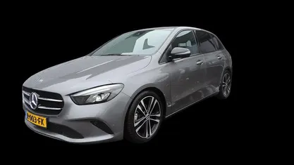 Occasion Mercedes B180 Premium Plus 136 PK (100 kW) 2022 Grijs MPV