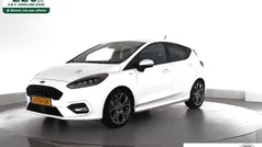 Gebruikt 2020 Ford Fiesta ST-Line Hatchback | € 13.950 (Eerlijke prijs)