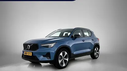 Blauw Gebruikt 2025 Volvo XC40 Plus SUV | € 41.950 (Eerlijke prijs)