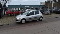 Gebruikt 2006 Renault Clio II Dynamique Hatchback | € 1.450 (Eerlijke prijs)