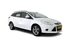 Wit Gebruikt 2013 Ford Focus Titanium Stationwagen | € 3.445 (Goede deal)