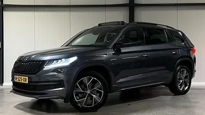 Grijs Occasion 2020 Skoda Kodiaq SportLine SUV | € 27.400 (Eerlijke prijs)