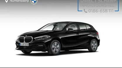Zwart Gebruikt 2022 BMW 118 Hatchback | € 25.895 (Eerlijke prijs)
