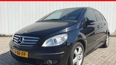 Zwart Gebruikt 2007 Mercedes B200 MPV | € 5.445 (Eerlijke prijs)