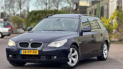 Blauw Gebruikt 2004 BMW 525 Executive Stationwagen | € 2.995 (Eerlijke prijs)