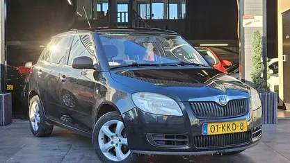 Occasion 2009 Skoda Fabia Drive Hatchback | € 4.444 (Eerlijke prijs)