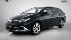 Zwart Gebruikt 2017 Toyota Auris Touring Sports Business Edition Stationwagen | € 17.945 (Eerlijke prijs)