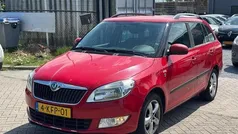Rood Gebruikt 2012 Skoda Fabia Stationwagen | € 1.950 (Eerlijke prijs)