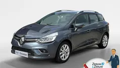 Donker titaniumgrijs kpn Gebruikt 2017 Renault Clio GrandTour Intens Stationwagen | € 10.935 (Eerlijke prijs)