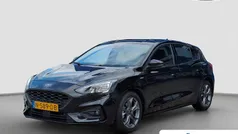 Gebruikt 2021 Ford Focus ST-Line Hatchback | € 19.895 (Eerlijke prijs)