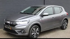 Gebruikt 2024 Dacia Sandero Expression Hatchback | € 18.480 (Eerlijke prijs)