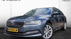 Grijs Gebruikt 2021 Skoda Superb Business Line Stationwagen | € 27.795 (Eerlijke prijs)