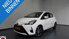 Wit Gebruikt 2020 Toyota Yaris Connect Style Hatchback | € 13.945 (Eerlijke prijs)
