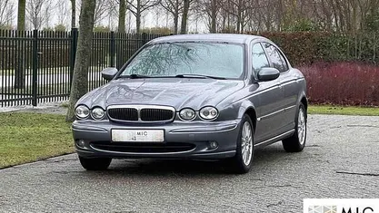 Grijs Occasion 2004 Jaguar X-type Sedan | € 2.950 (Eerlijke prijs)