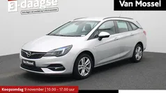 Grijs Gebruikt 2021 Opel Astra Edition Stationwagen | € 15.400 (Eerlijke prijs)