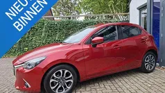 Rood Gebruikt 2018 Mazda 2 Hatchback | € 12.650 (Eerlijke prijs)