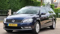 Blauw Gebruikt 2011 VW Passat Comfortline Stationwagen | € 6.395 (Eerlijke prijs)