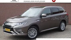 Gebruikt 2019 Mitsubishi Outlander Intense SUV | € 22.950 (Eerlijke prijs)