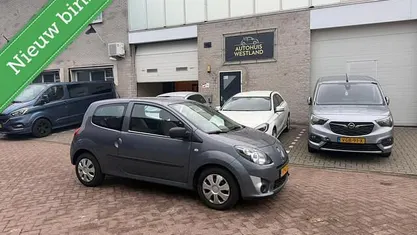 Occasion 2011 Renault Twingo Collection Hatchback | € 1.999 (Eerlijke prijs)