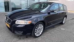 Zwart Gebruikt 2008 Volvo V50 Stationwagen | € 2.199 (Eerlijke prijs)