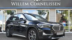 Zwart Gebruikt 2020 BMW X1 Executive SUV | € 29.950 (Eerlijke prijs)
