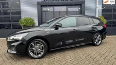 Gebruikt 2019 Ford Focus ST-Line Stationwagen | € 16.700 (Eerlijke prijs)