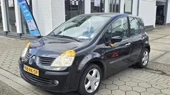 Zwart Gebruikt 2005 Renault Modus Luxe MPV | € 1.499 (Goede deal)