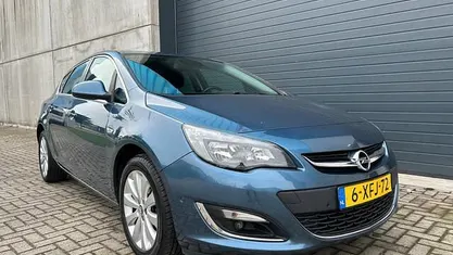 Occasion Opel Astra Cosmo 140 PK (102 kW) 2014 Hatchback