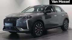 Grijs Gebruikt 2023 DS Automobiles DS3 Crossback E-Tense Performance SUV | € 22.940 (Eerlijke prijs)