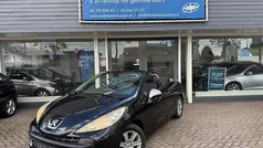 Zwart Gebruikt 2008 Peugeot 207 CC Cabriolet | € 3.750 (Eerlijke prijs)