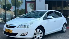 Gebruikt 2011 Opel Astra Edition Hatchback | € 3.999 (Goede deal)