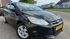 Zwart Gebruikt 2012 Ford Focus Stationwagen | € 3.895 (Eerlijke prijs)