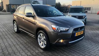 Occasion Mitsubishi ASX 117 PK (86 kW) 2012 Bruin (metallic) SUV