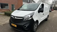 Wit (metallic) Gebruikt 2017 Opel Vivaro Edition Van | € 7.700 (Super prijs)