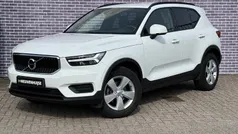 Wit Gebruikt 2021 Volvo XC40 Momentum SUV | € 27.899 (Super prijs)