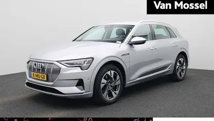 Occasion Audi e-tron Business 300 kW (408 PK) 2020 Grijs SUV