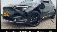 Zwart, metallic lak Gebruikt 2022 Subaru Solterra SUV | € 31.900 (Eerlijke prijs)