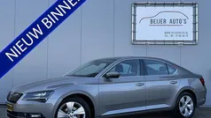 Beige Gebruikt 2017 Skoda Superb Business Line Hatchback | € 17.895 (Eerlijke prijs)