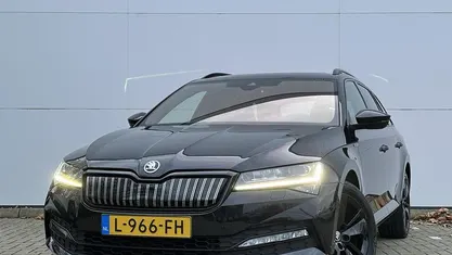 Gebruikt 2021 Skoda Superb Business Line Stationwagen | € 27.295 (Eerlijke prijs)