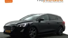 Zwart Gebruikt 2019 Ford Focus Business Edition Stationwagen | € 16.900 (Eerlijke prijs)