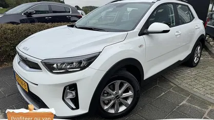 Occasion 2024 Kia Stonic SUV | € 22.200 (Eerlijke prijs)
