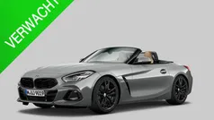 Grijs Gebruikt 2023 BMW Z4 Executive Cabriolet | € 49.950 (Goede deal)