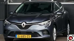 Grijs Gebruikt 2020 Renault Clio V Intens Hatchback | € 13.450 (Eerlijke prijs)