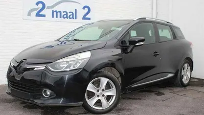 Zwart Occasion 2015 Renault Clio GrandTour Stationwagen | € 4.980 (Goede deal)