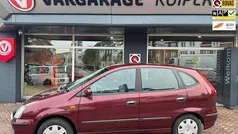 Gebruikt 2005 Nissan Almera Tino Tekna MPV | € 2.950 (Eerlijke prijs)