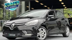 Zwart Gebruikt 2017 Renault Clio IV Zen Hatchback | € 10.545 (Eerlijke prijs)